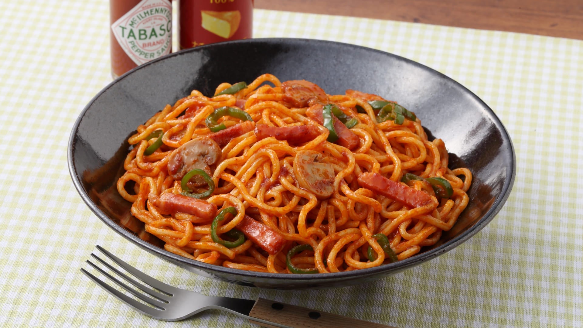 トマトの旨みたっぷりのナポリタン – 津軽こだわり麺工房 高砂 本店