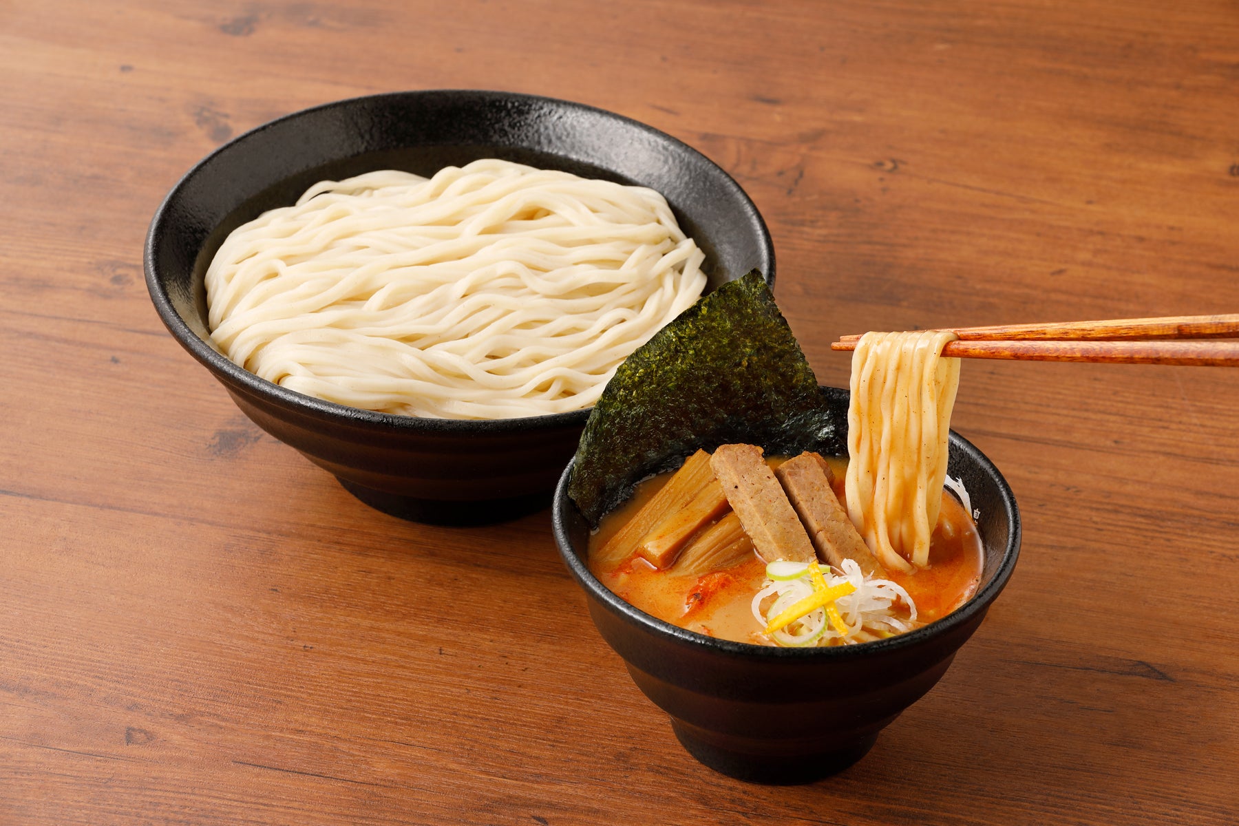 麺屋幡監修 えび辛濃厚つけ麺